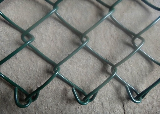 Grüne Metallkettenglied-Mesh Fence Anti Corrosive High-Stärke-Größe fertigte besonders an