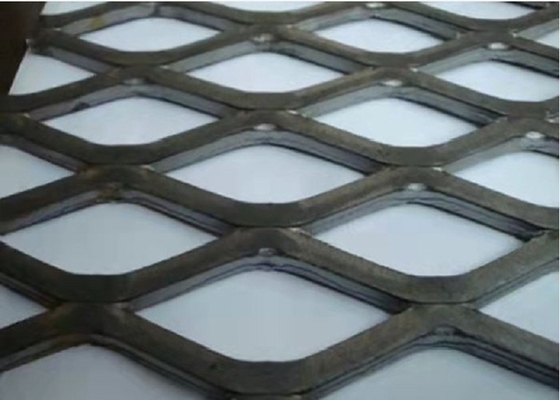 Das Stahlstreckmetall-Blatt-flachdrückte/0.5-8mm Streckmetall Diamond Mesh