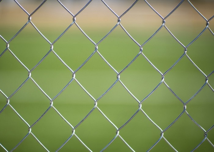 2.0-4.8mm Kettenglied-Draht-Mesh Fence Metal Material For-Sicherheits-Schutz